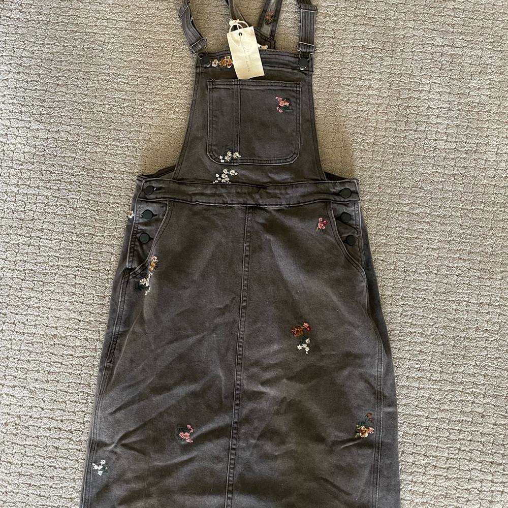 Tea n Rose Black Floral Overall Dress